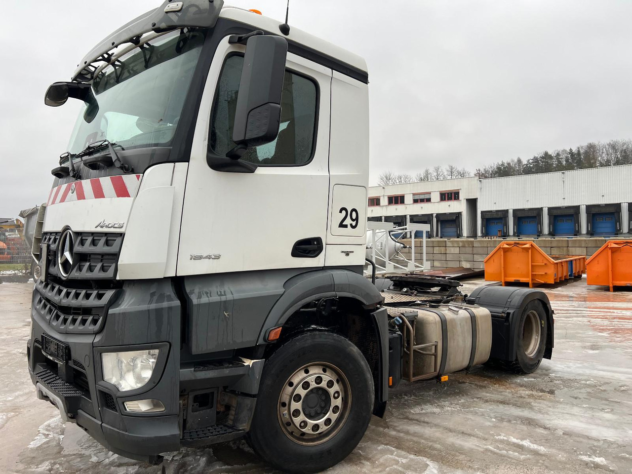 Mercedes-Benz 1843 - Trekkvogn: bilde 1 Mercedes-Benz 1843 - Trekkvogn: bilde 1