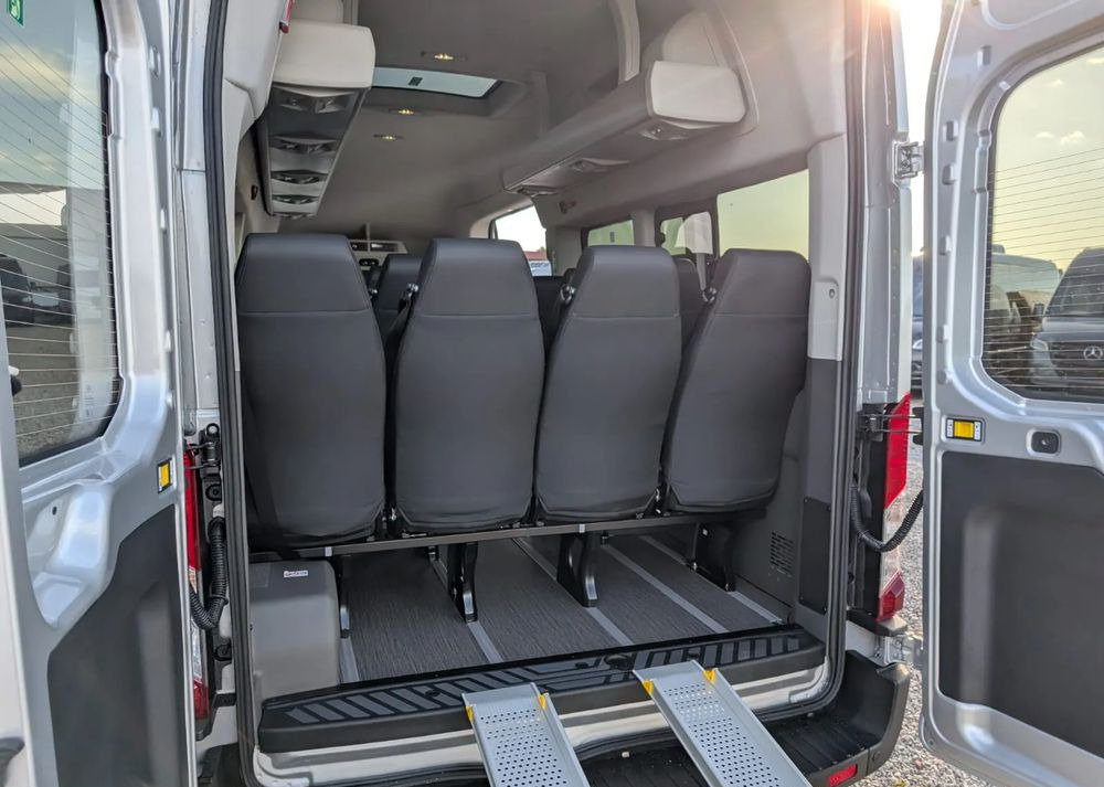 Ny Minibuss, Persontransport Ford Transit: bilde 7