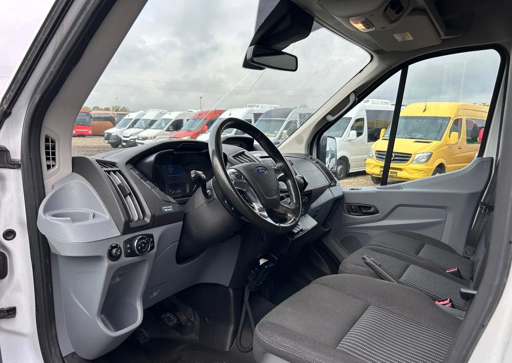 Minibuss, Persontransport Ford Transit: bilde 12