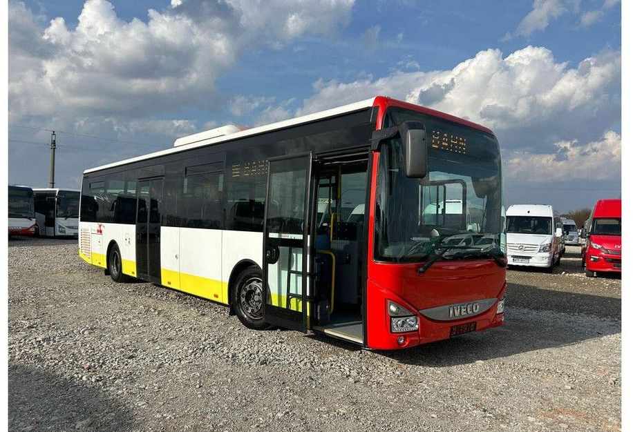 Iveco Crossway LE - Forstadsbus: bilde 2 Iveco Crossway LE - Forstadsbus: bilde 2