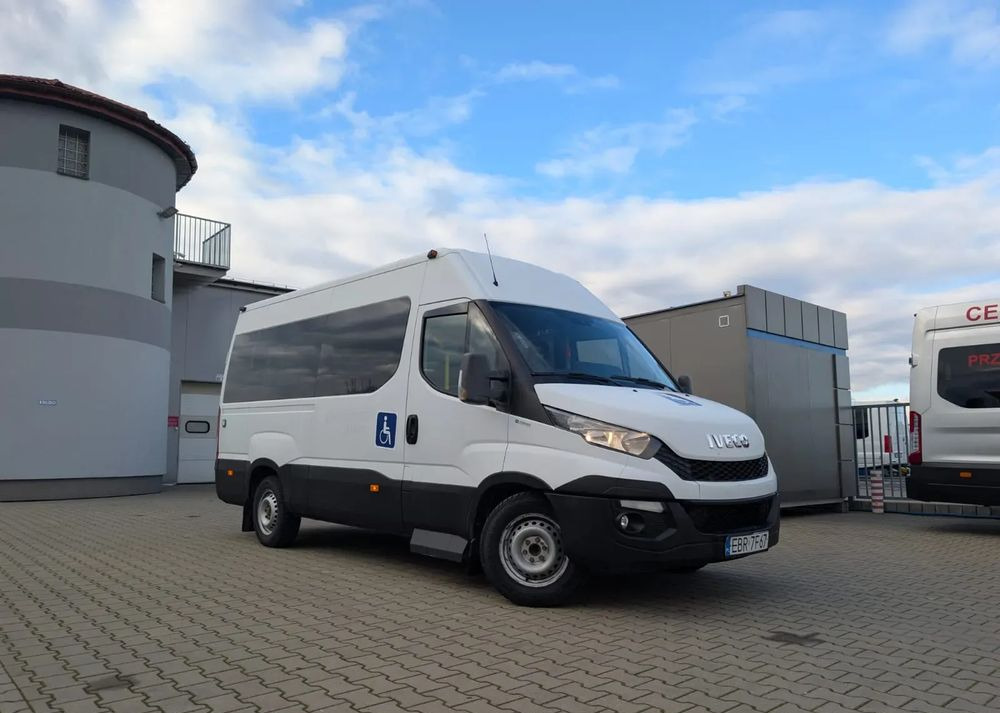 Iveco Daily - Minibuss, Persontransport: bilde 1 Iveco Daily - Minibuss, Persontransport: bilde 1