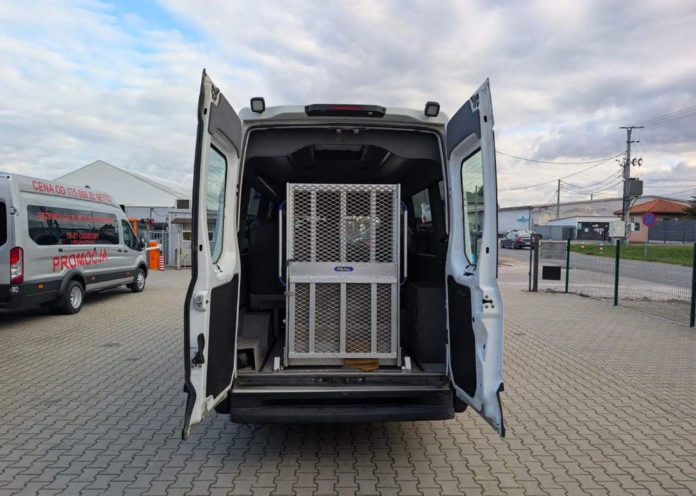 Iveco Daily - Minibuss, Persontransport: bilde 5 Iveco Daily - Minibuss, Persontransport: bilde 5
