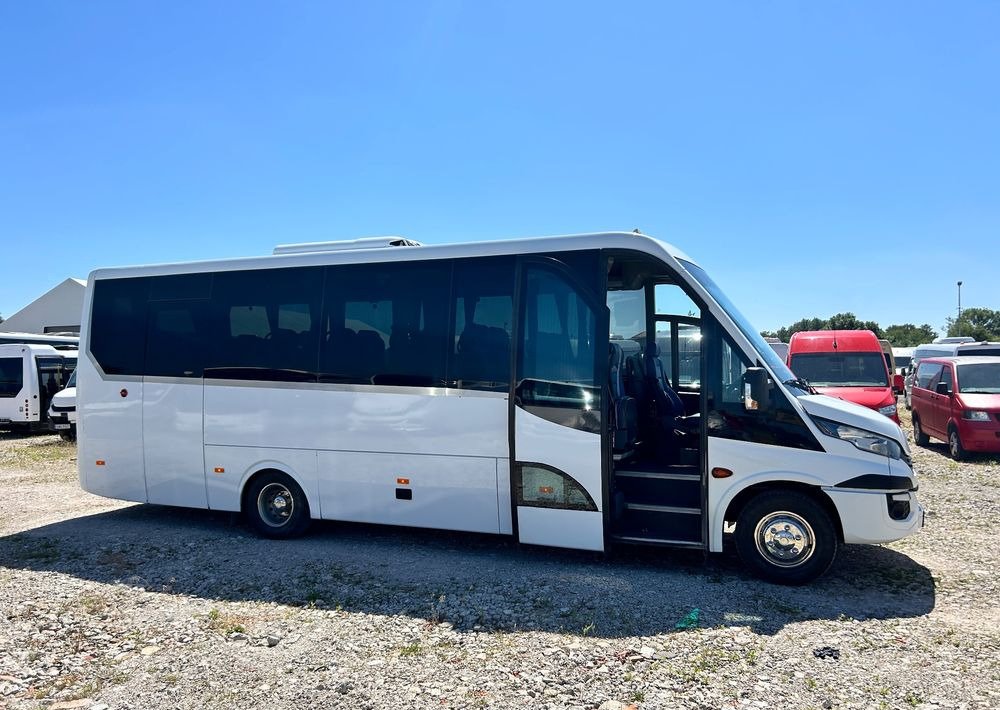 Iveco Daily - Minibuss, Persontransport: bilde 3 Iveco Daily - Minibuss, Persontransport: bilde 3