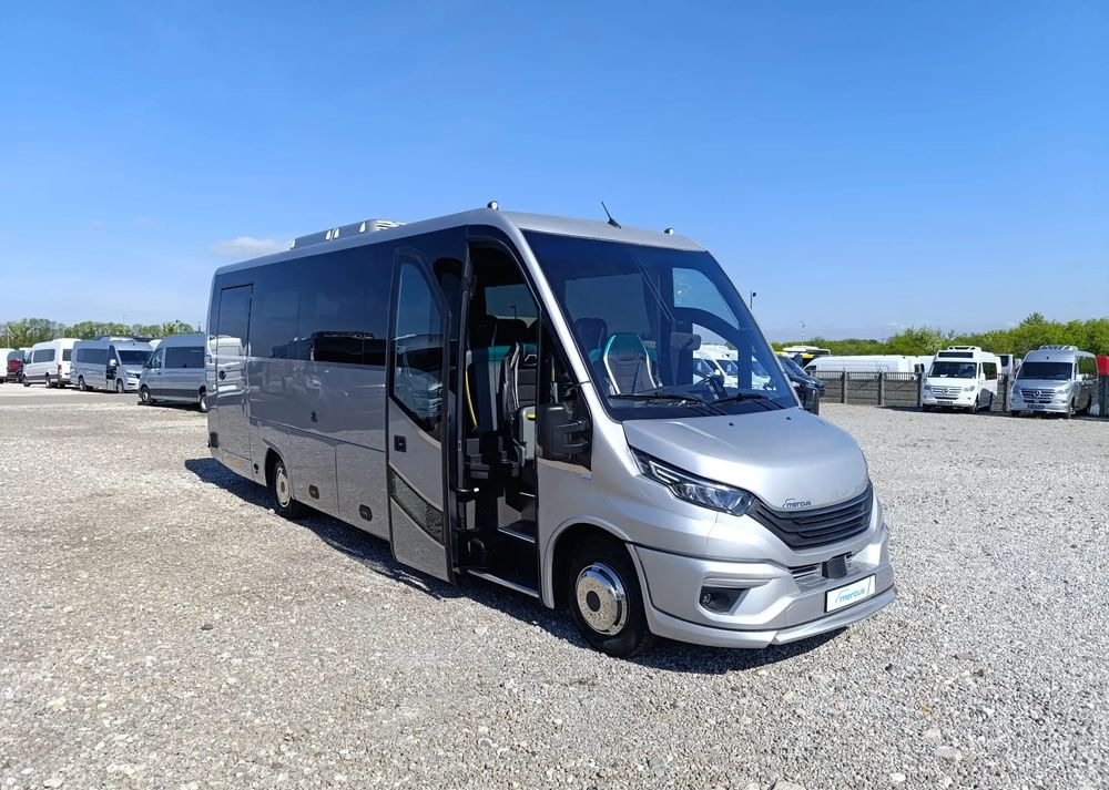 Iveco Daily - Minibuss, Persontransport: bilde 1 Iveco Daily - Minibuss, Persontransport: bilde 1