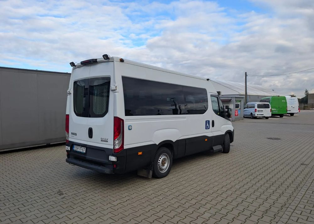 Iveco Daily - Minibuss, Persontransport: bilde 3 Iveco Daily - Minibuss, Persontransport: bilde 3