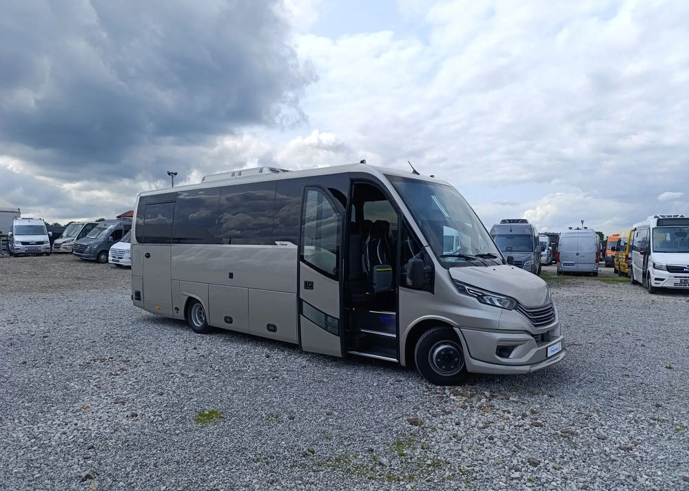 Iveco Mercus Daily 70C21 - Minibuss, Persontransport: bilde 2 Iveco Mercus Daily 70C21 - Minibuss, Persontransport: bilde 2