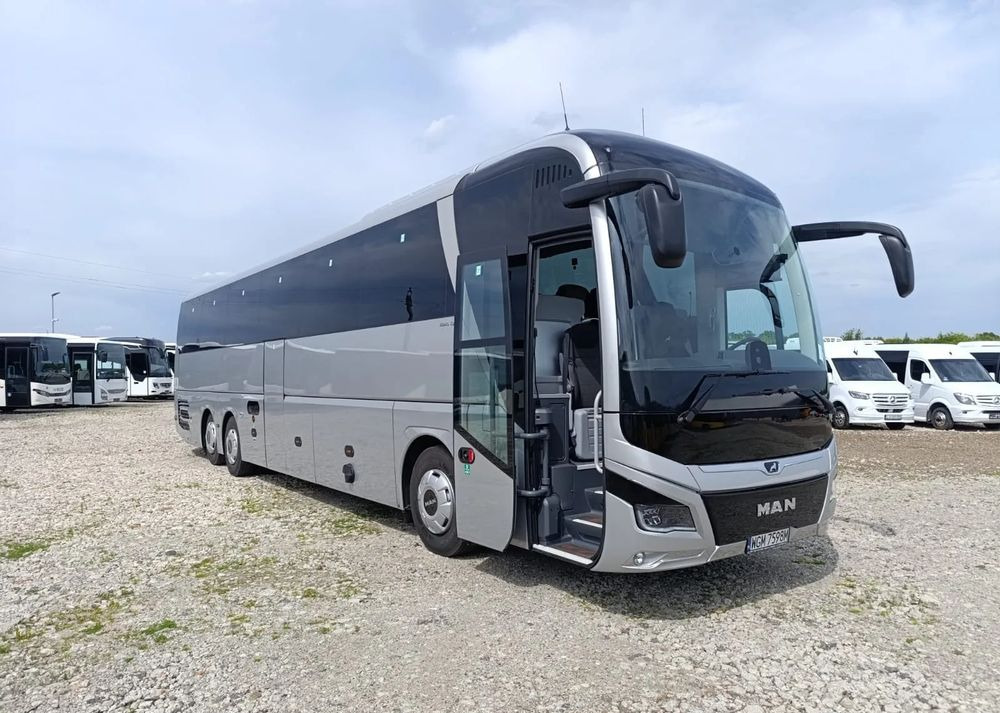 MAN Lions Coach - Turistbuss: bilde 1 MAN Lions Coach - Turistbuss: bilde 1