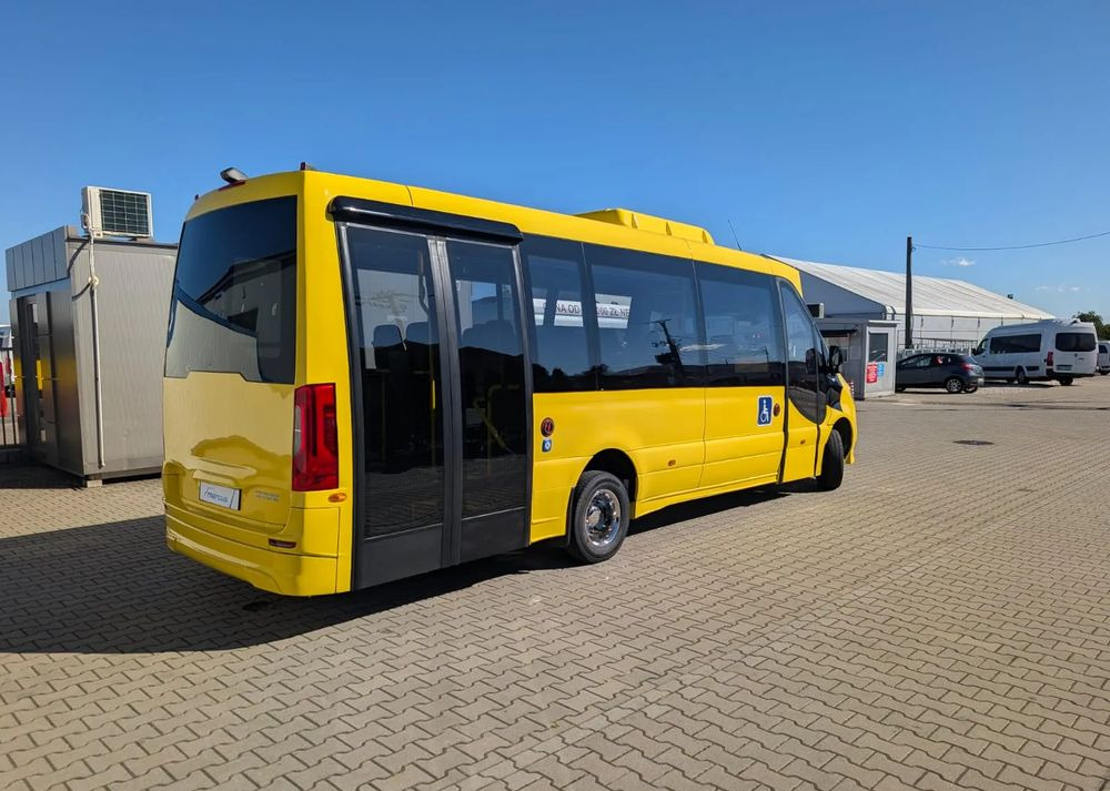 Mercedes-Benz Sprinter 517 City - Bybuss: bilde 4 Mercedes-Benz Sprinter 517 City - Bybuss: bilde 4
