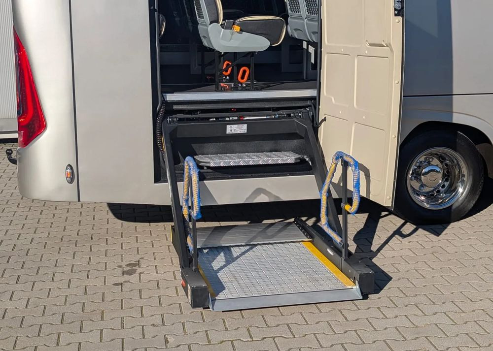 Ny Minibuss, Persontransport Mercedes-Benz Sprinter 519: bilde 9