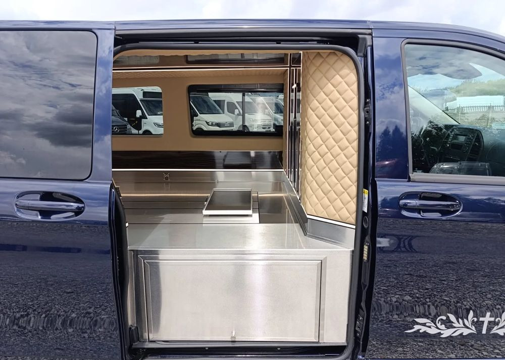 Mercedes-Benz eVito - Små varebil, Utility-/ Spesiell maskin: bilde 4 Mercedes-Benz eVito - Små varebil, Utility-/ Spesiell maskin: bilde 4