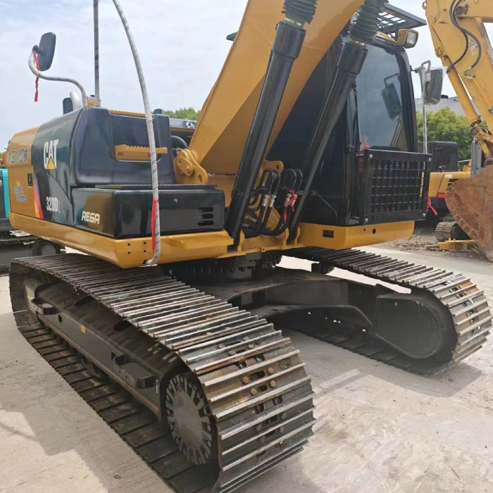 CATERPILLAR 320DL - Beltegraver: bilde 2 CATERPILLAR 320DL - Beltegraver: bilde 2