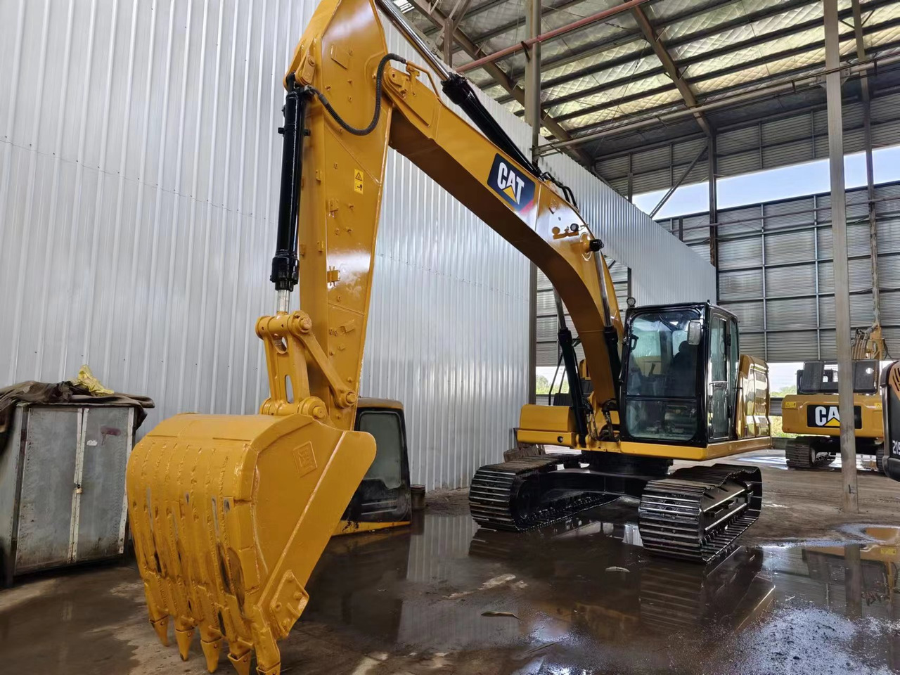 CATERPILLAR 320GC CAT 320 - Beltegraver: bilde 2 CATERPILLAR 320GC CAT 320 - Beltegraver: bilde 2