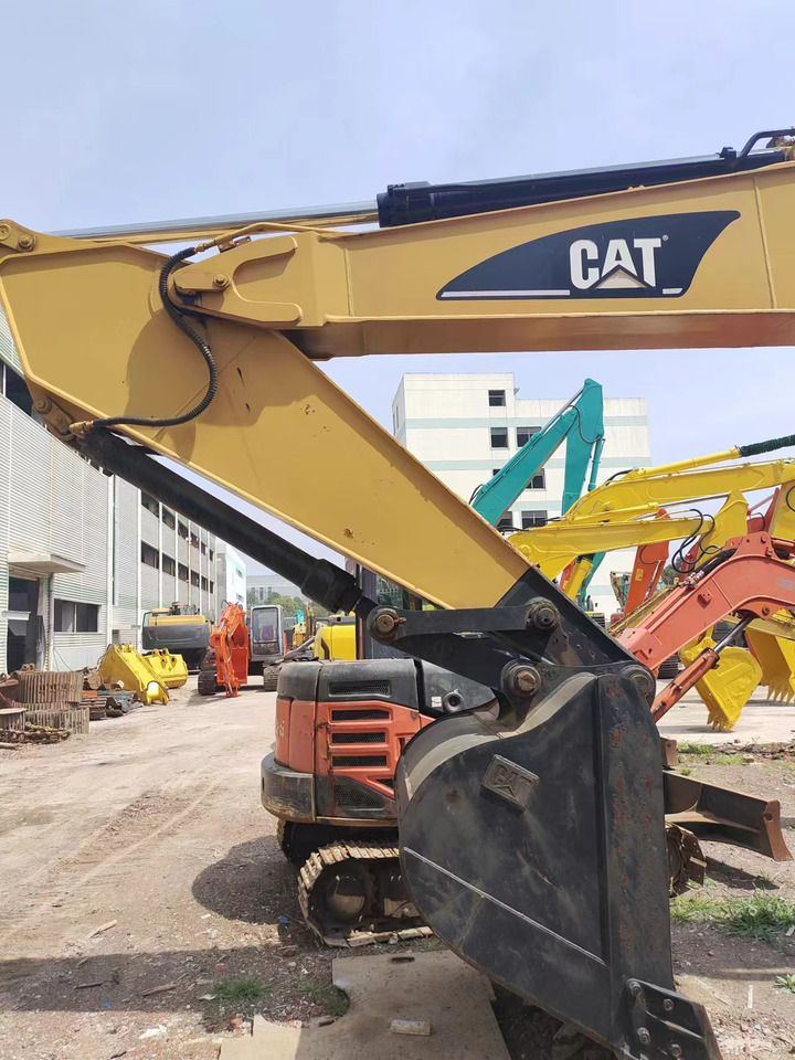 CATERPILLAR 325C - Beltegraver: bilde 4 CATERPILLAR 325C - Beltegraver: bilde 4