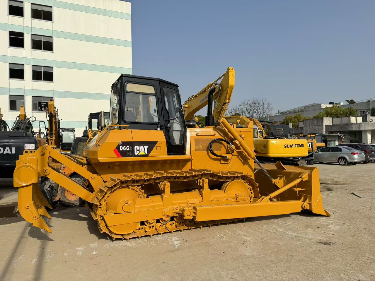 CATERPILLAR D6G2 - Bulldozer: bilde 1 CATERPILLAR D6G2 - Bulldozer: bilde 1