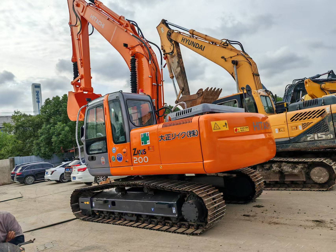 HITACHI ZX200 - Beltegraver: bilde 1 HITACHI ZX200 - Beltegraver: bilde 1