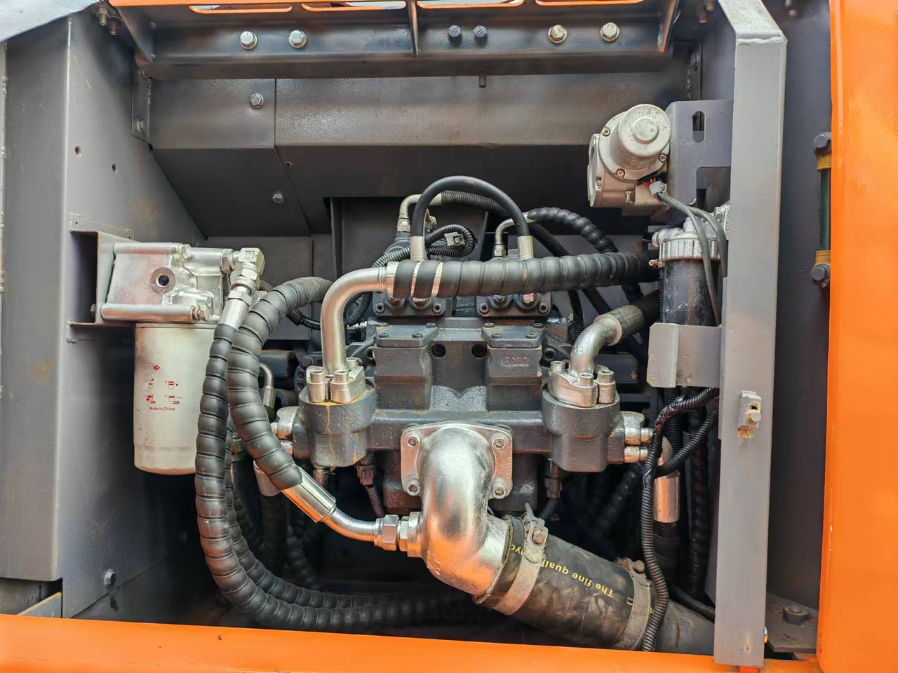 HITACHI ZX200 - Beltegraver: bilde 5 HITACHI ZX200 - Beltegraver: bilde 5