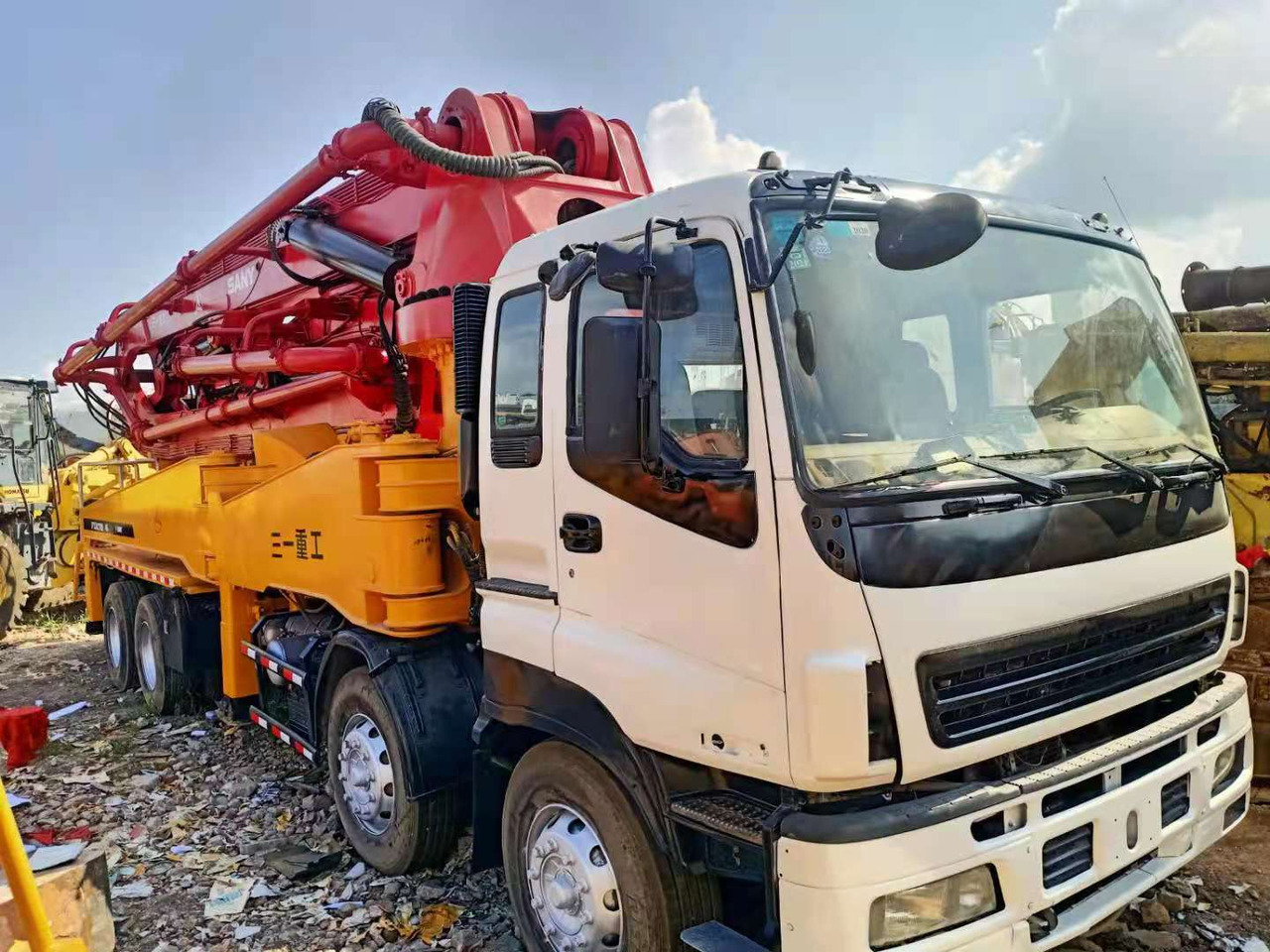ISUZU 48M - Betongpumpe: bilde 2 ISUZU 48M - Betongpumpe: bilde 2