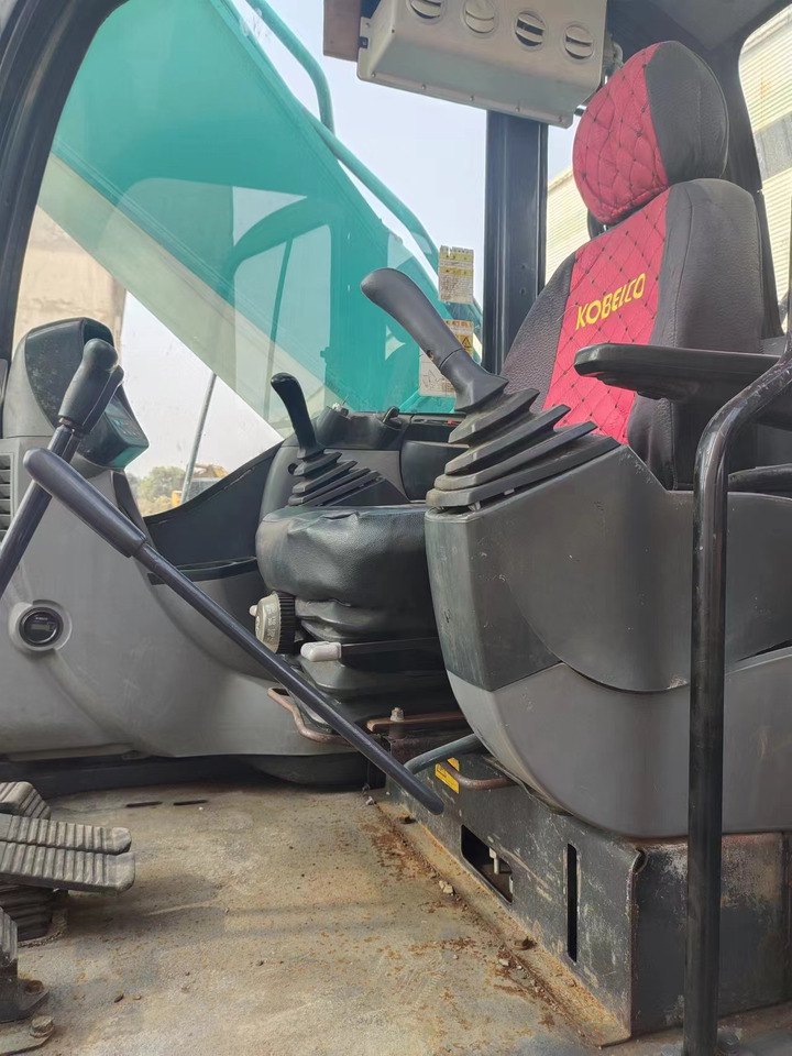 KOBELCO SK350LC-8 - Beltegraver: bilde 4 KOBELCO SK350LC-8 - Beltegraver: bilde 4