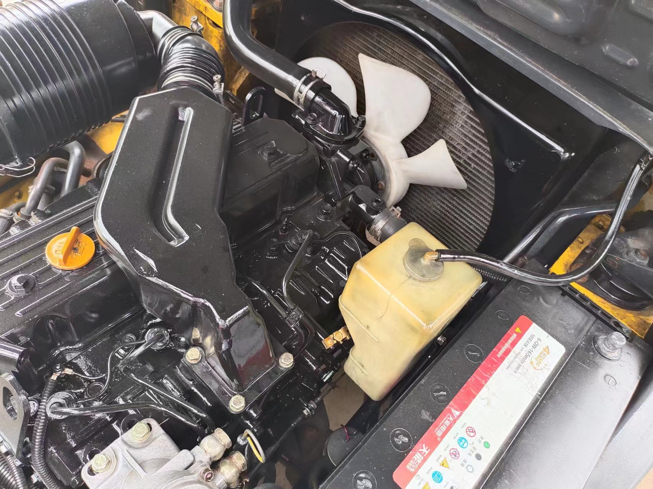 KOMATSU FD30 FD50 FD70 Japanese diesel forklift - Dieseltruck: bilde 4 KOMATSU FD30 FD50 FD70 Japanese diesel forklift - Dieseltruck: bilde 4