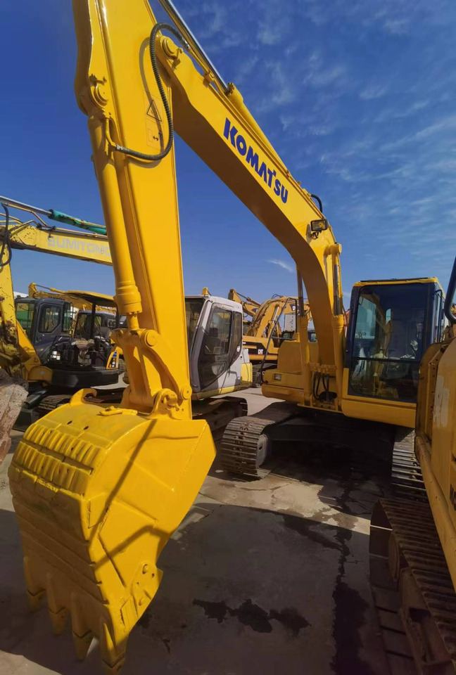 KOMATSU PC130-7 - Beltegraver: bilde 1 KOMATSU PC130-7 - Beltegraver: bilde 1