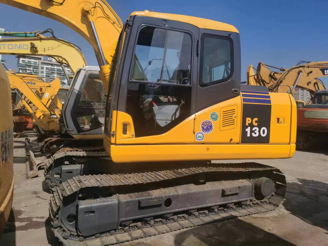 KOMATSU PC130-7 - Beltegraver: bilde 2 KOMATSU PC130-7 - Beltegraver: bilde 2