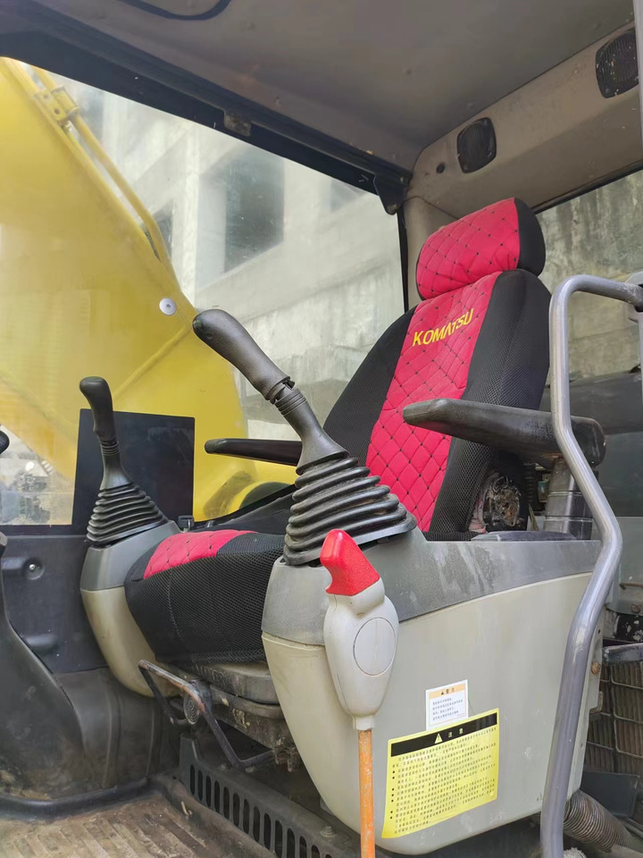KOMATSU PC200-8 PC200-7 PC220-7 - Beltegraver: bilde 3 KOMATSU PC200-8 PC200-7 PC220-7 - Beltegraver: bilde 3
