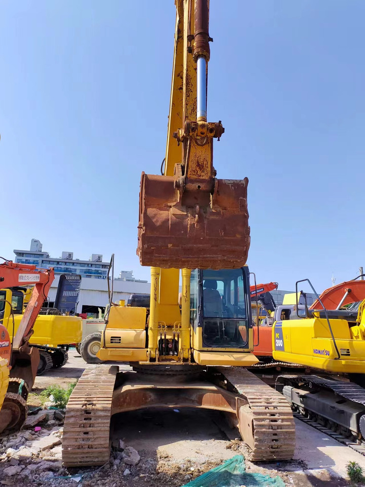 KOMATSU PC300-7 - Beltegraver: bilde 3 KOMATSU PC300-7 - Beltegraver: bilde 3