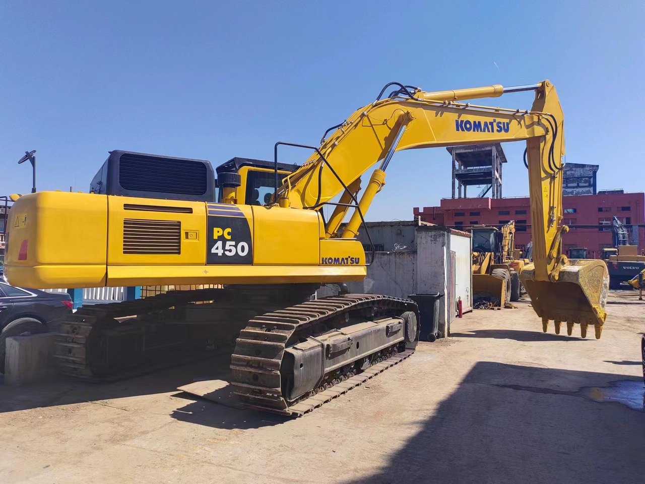 KOMATSU PC450-8 - Beltegraver: bilde 1 KOMATSU PC450-8 - Beltegraver: bilde 1