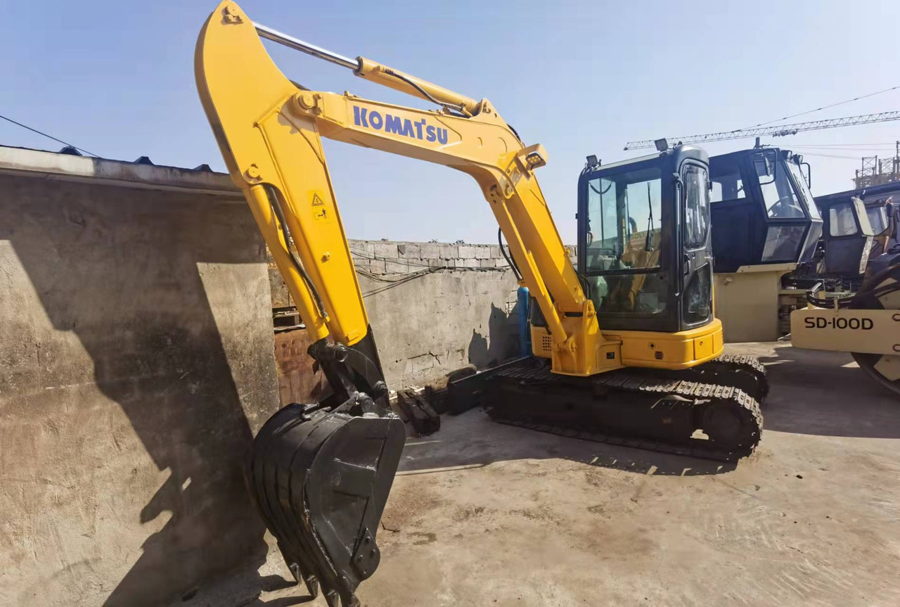 KOMATSU PC55MR-2 - Minigraver: bilde 1 KOMATSU PC55MR-2 - Minigraver: bilde 1