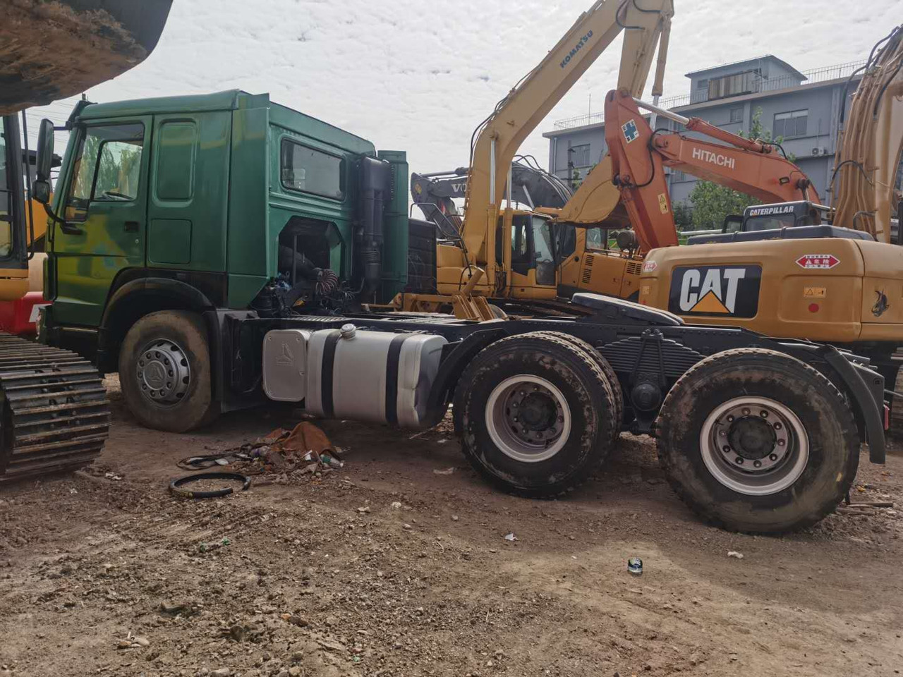 HOWO truck - Trekkvogn: bilde 3 HOWO truck - Trekkvogn: bilde 3