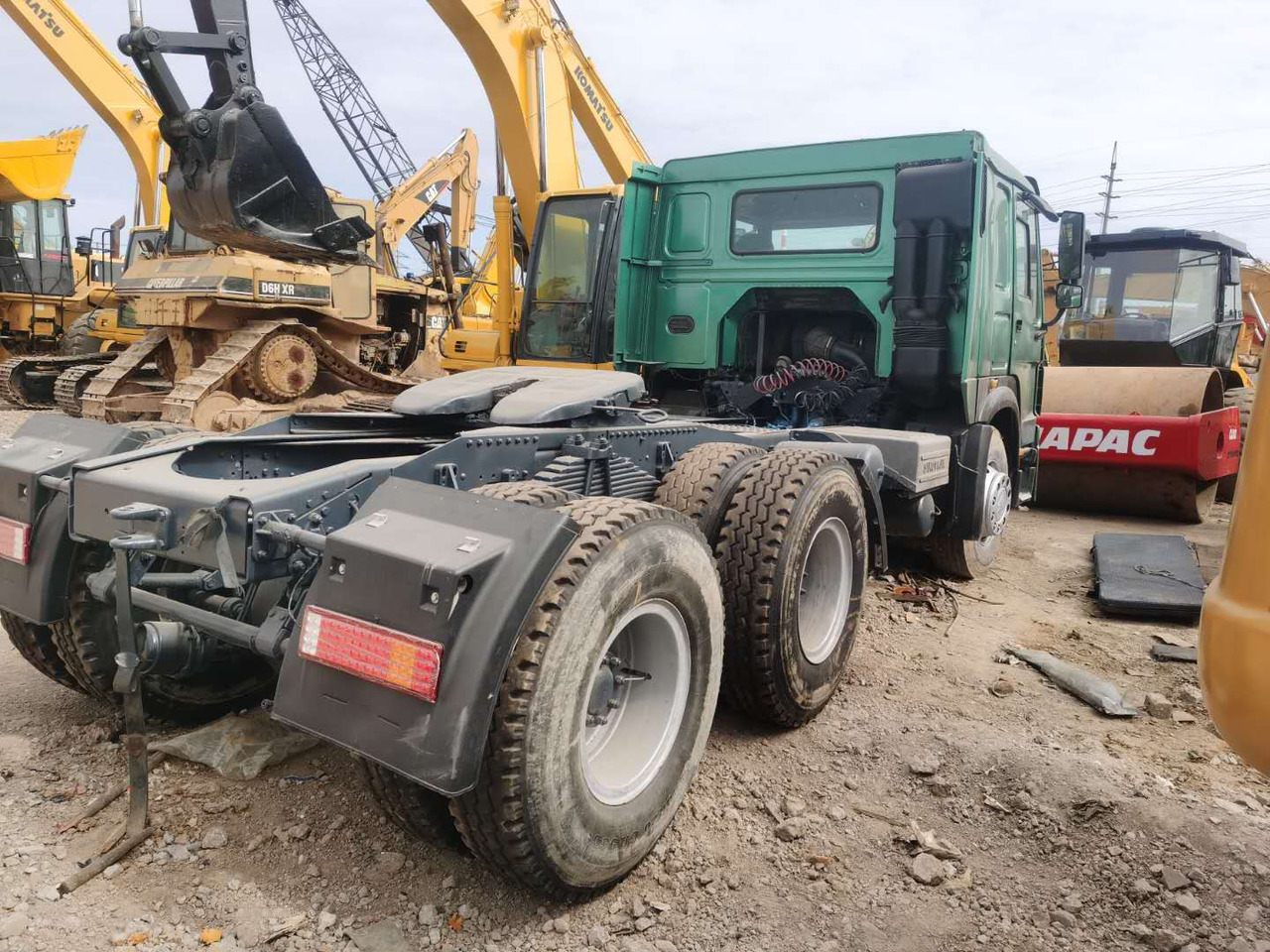 HOWO truck - Trekkvogn: bilde 4 HOWO truck - Trekkvogn: bilde 4