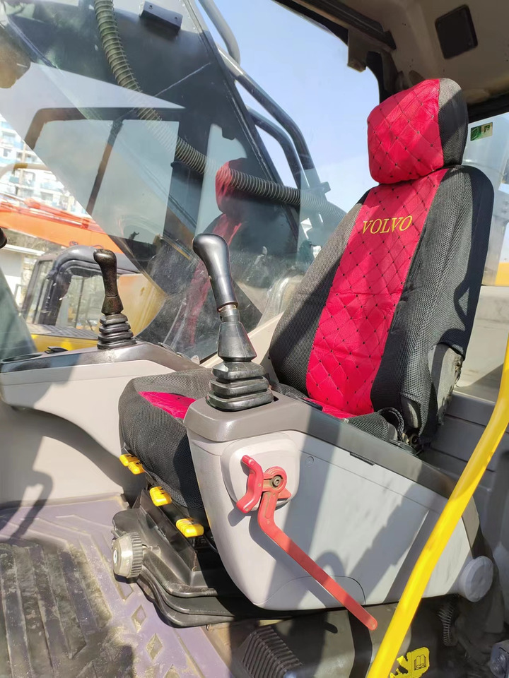 VOLVO EC460 - Beltegraver: bilde 4 VOLVO EC460 - Beltegraver: bilde 4