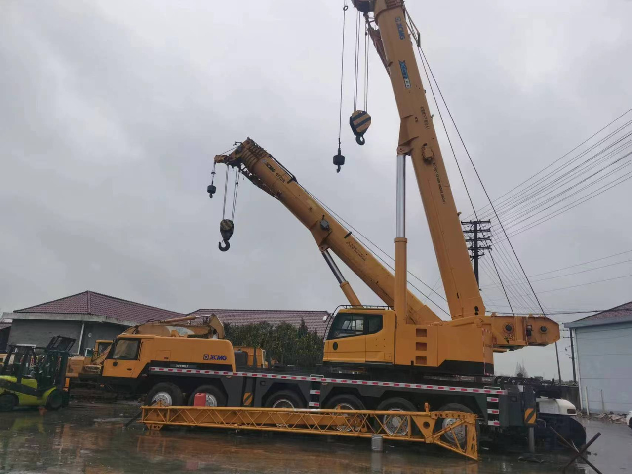 XCMG QY100K - Mobilkran: bilde 2 XCMG QY100K - Mobilkran: bilde 2