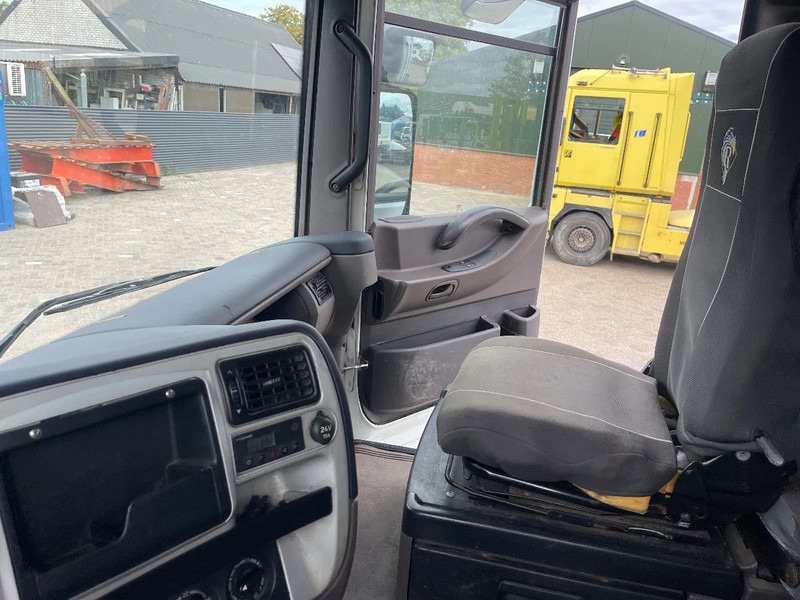 Trekkvogn Renault Magnum 440 Tractor unit: bilde 14