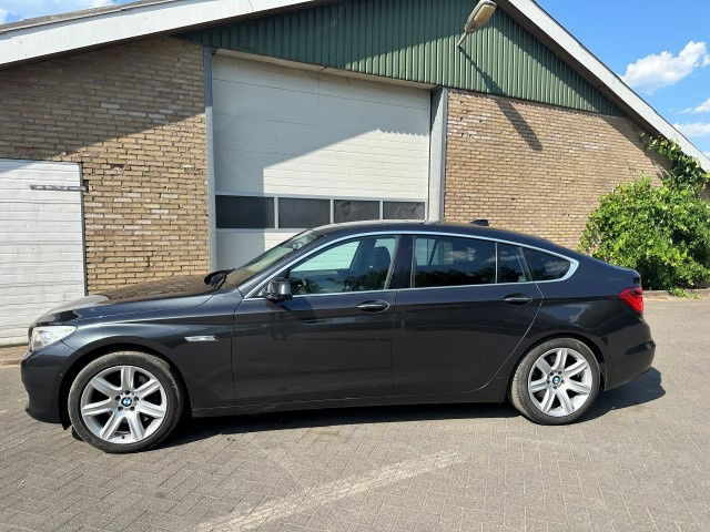 BMW 5-serie GT 535GT - Sedan: bilde 1 BMW 5-serie GT 535GT - Sedan: bilde 1