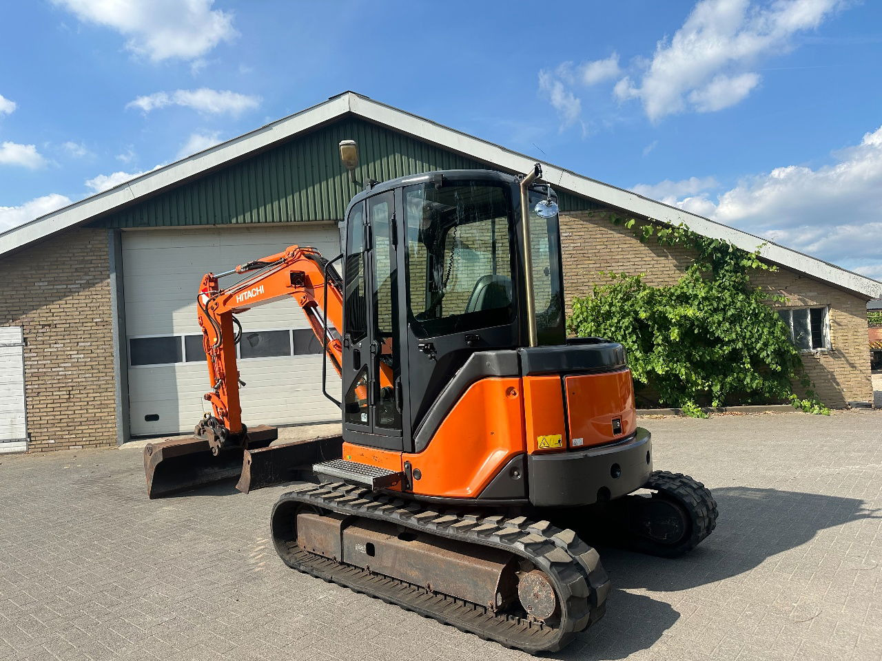 Hitachi ZX50U-2 CLR - Minigraver: bilde 4 Hitachi ZX50U-2 CLR - Minigraver: bilde 4