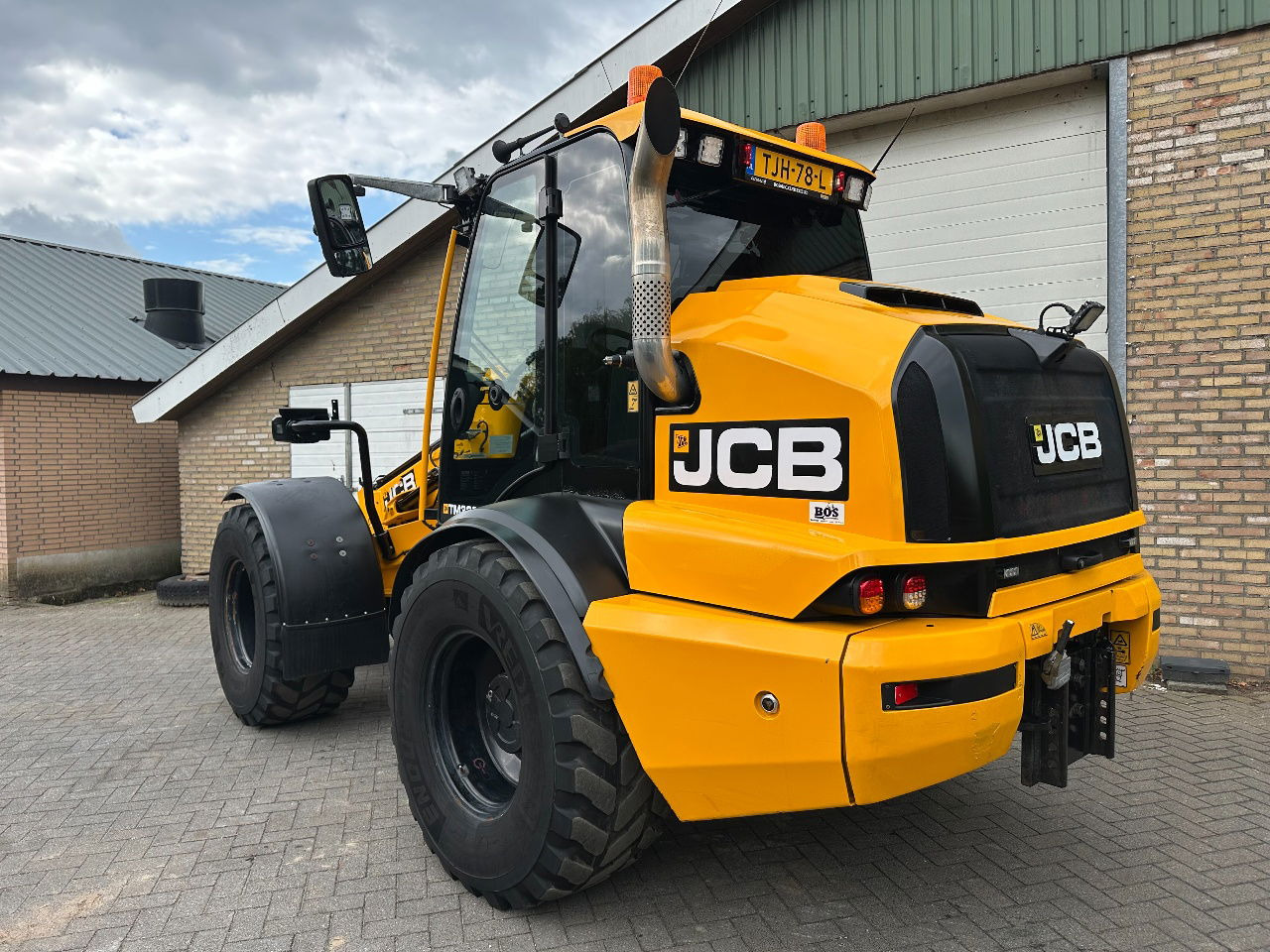 JCB TM320S sv - Teleskophjullaster: bilde 3 JCB TM320S sv - Teleskophjullaster: bilde 3