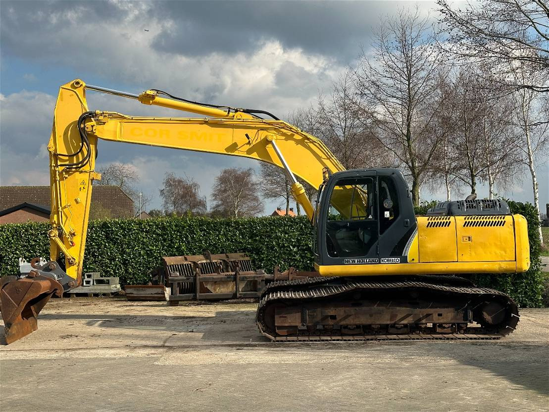 New Holland E215 - Beltegraver: bilde 2 New Holland E215 - Beltegraver: bilde 2