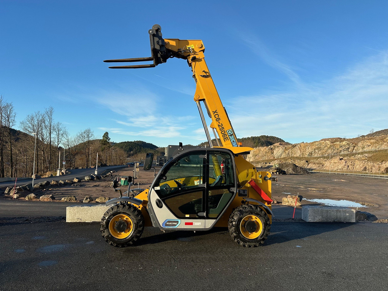 Andre XCMG 2506E #ELECTRIC - Teleskoplastere: bilde 1 Andre XCMG 2506E #ELECTRIC - Teleskoplastere: bilde 1