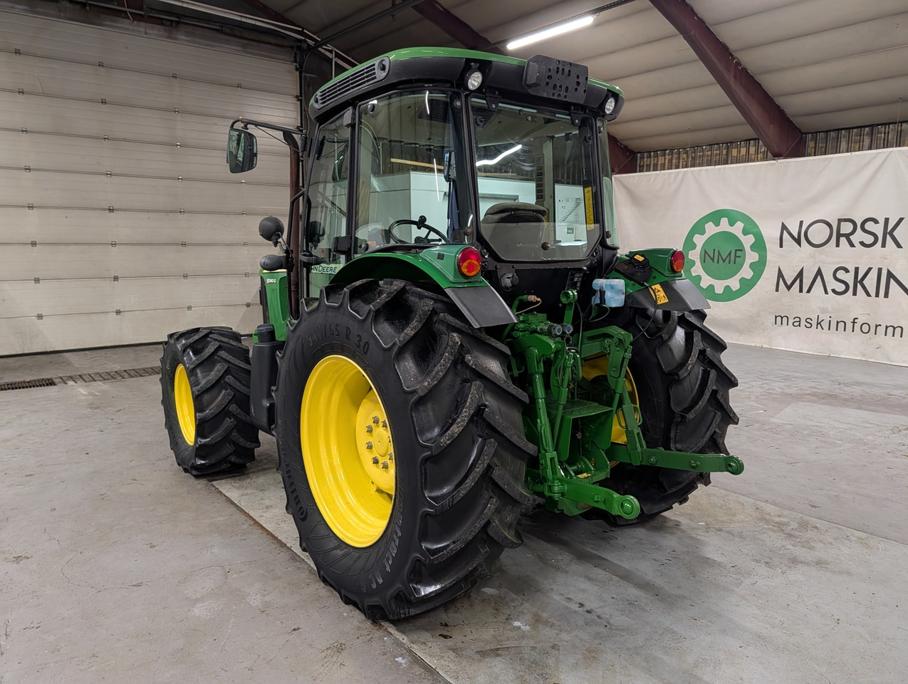 John Deere 5090G - Traktor: bilde 3 John Deere 5090G - Traktor: bilde 3