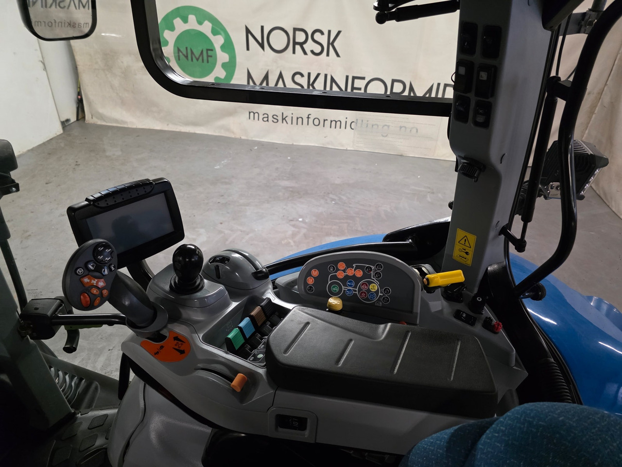 Ny Traktor New Holland T6.160 AC: bilde 13