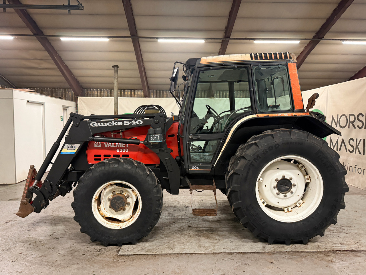 Valmet 6300 Turbo - Traktor: bilde 2 Valmet 6300 Turbo - Traktor: bilde 2