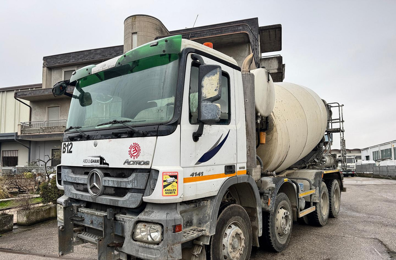 Autobetoniera Armec PHY120 su telaio Mercedes-Benz - Annet utstyr: bilde 1 Autobetoniera Armec PHY120 su telaio Mercedes-Benz - Annet utstyr: bilde 1