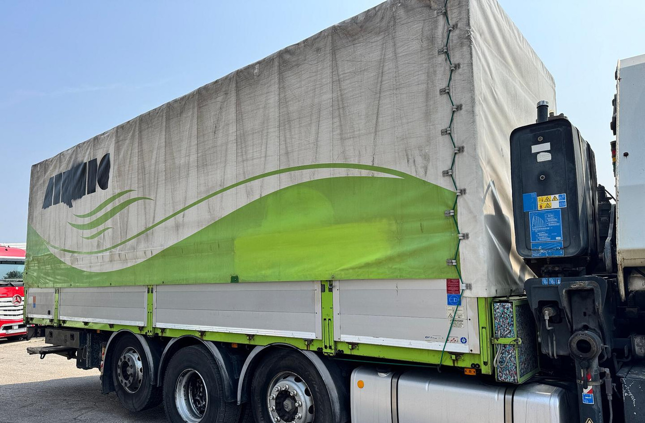 IVECO 430 - 4 ASSI STRADALE CON GRU - Kapellbil, Kranbil: bilde 5 IVECO 430 - 4 ASSI STRADALE CON GRU - Kapellbil, Kranbil: bilde 5