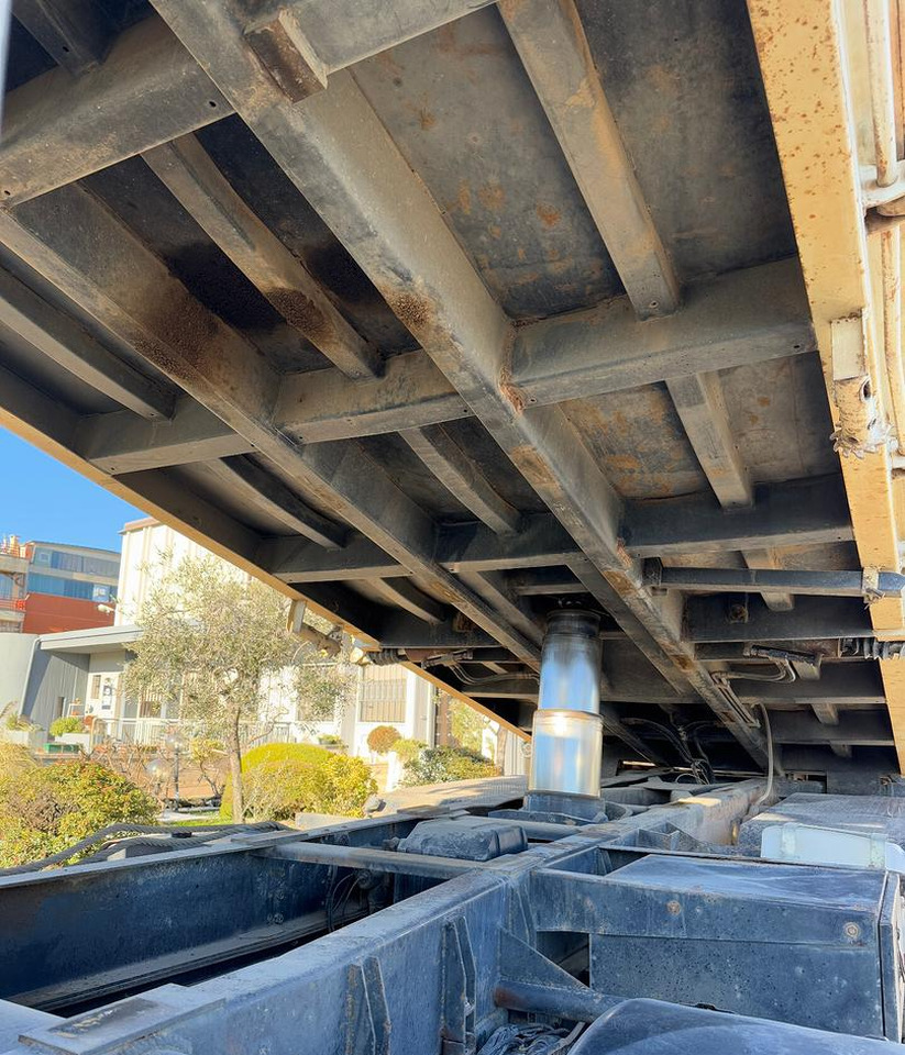 Tippbil Ribaltabile DAF 85 CF 430 - anno 1999: bilde 9 Tippbil Ribaltabile DAF 85 CF 430 - anno 1999: bilde 9