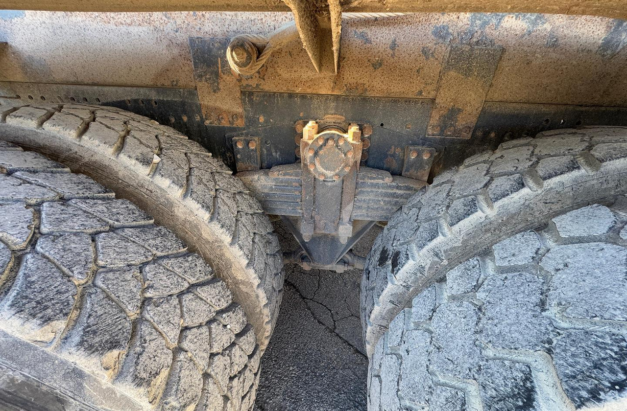 Tippbil Ribaltabile DAF 85 CF 430 - anno 1999: bilde 11 Tippbil Ribaltabile DAF 85 CF 430 - anno 1999: bilde 11