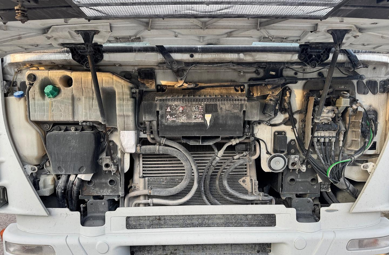 Leie  Iveco stralis 480 - euro 3 Impianto RB Iveco stralis 480 - euro 3 Impianto RB: bilde 16