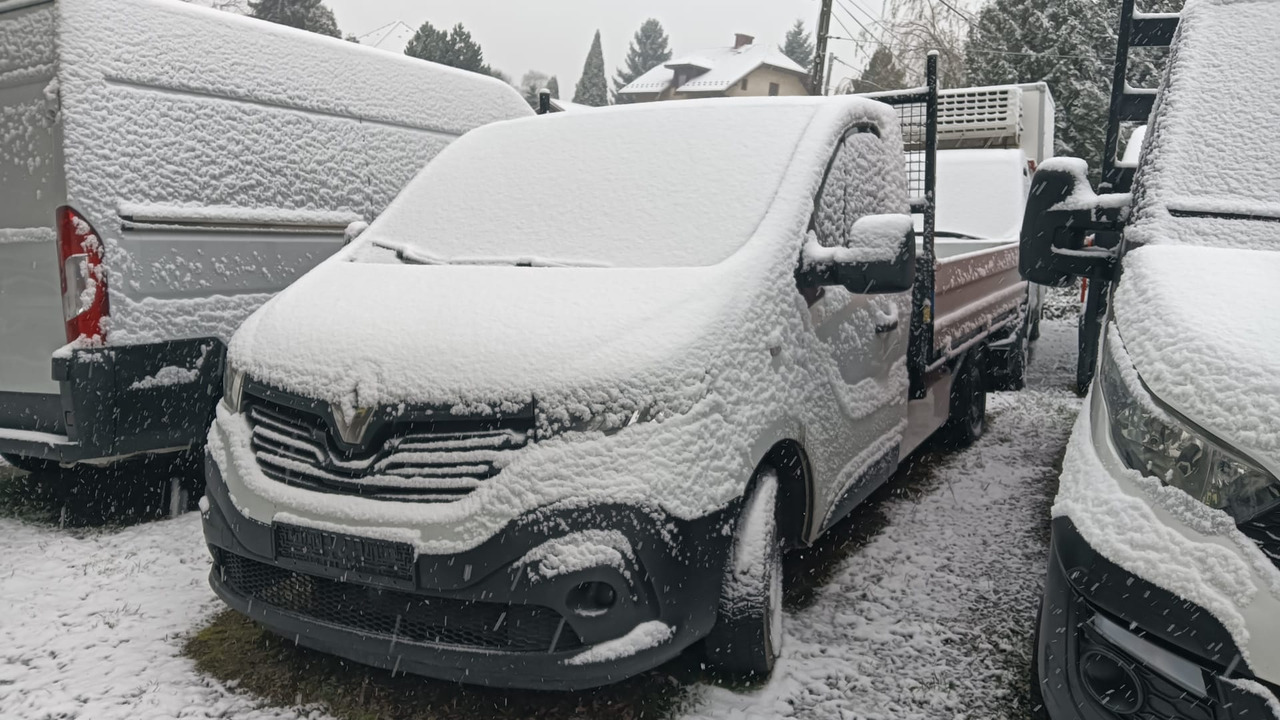 RENAULT TRAFIC WYWROTKA KIPER Z NAJAZDAMI NR 857 - Varebil med tipp: bilde 1 RENAULT TRAFIC WYWROTKA KIPER Z NAJAZDAMI NR 857 - Varebil med tipp: bilde 1