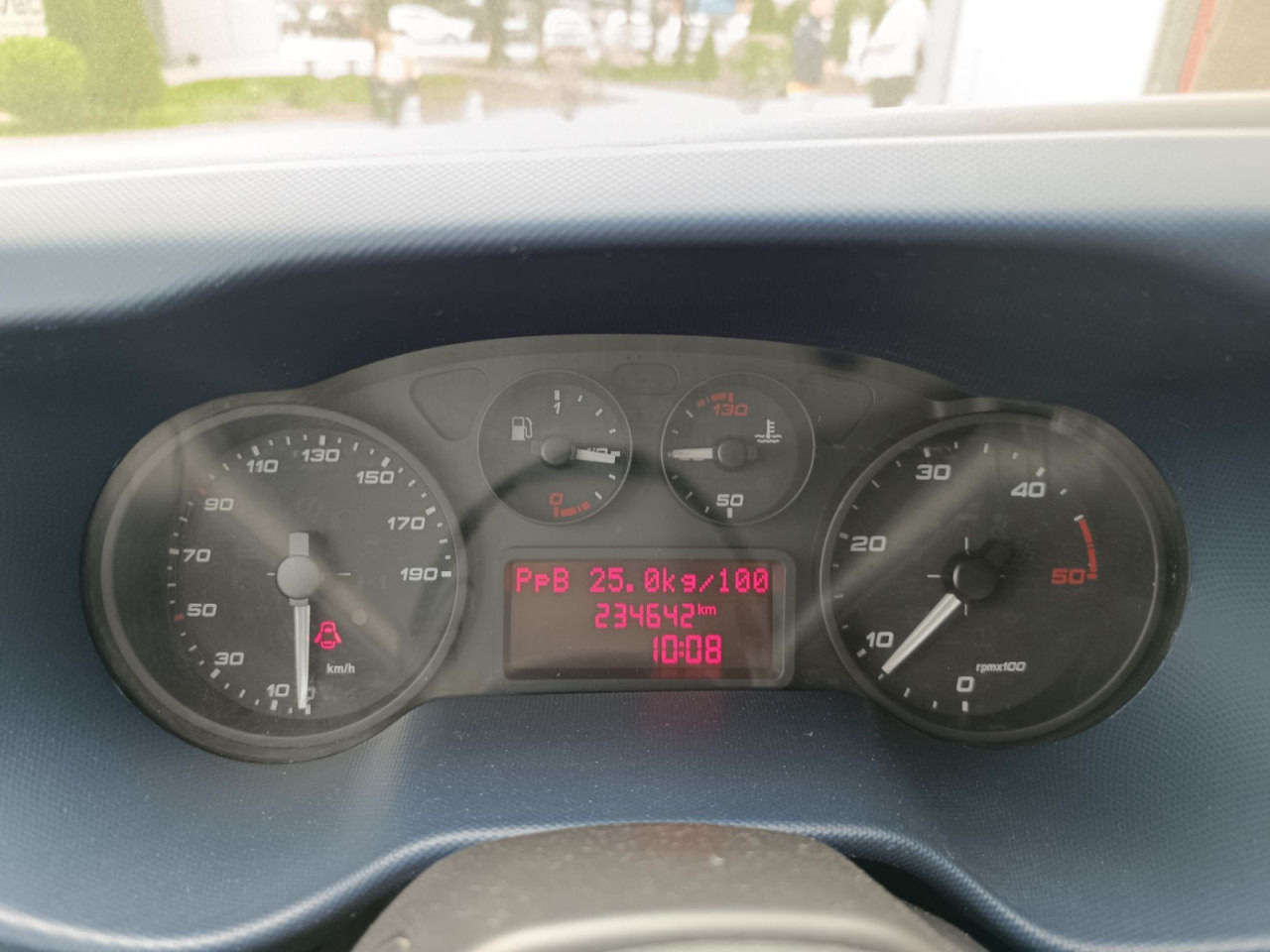 Leie IVECO Daily 35S14N 12m3 IVECO Daily 35S14N 12m3: bilde 5