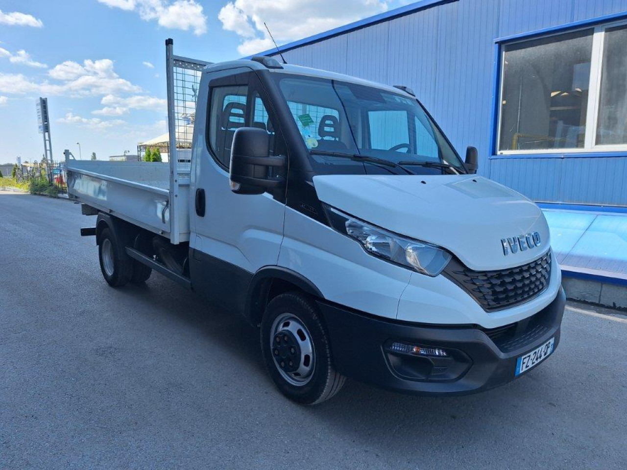 IVECO Daily 35C14 tipper - Varebil med tipp: bilde 3 IVECO Daily 35C14 tipper - Varebil med tipp: bilde 3